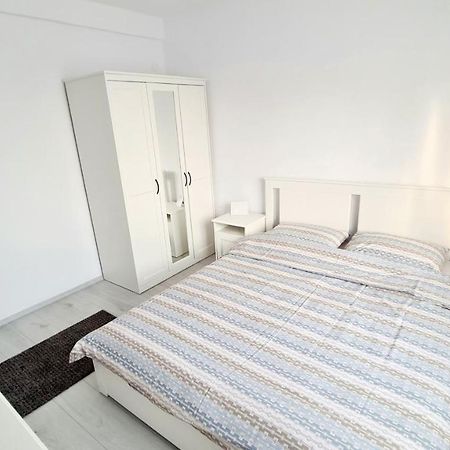 Belle Apartments - Central Piteszti Zewnętrze zdjęcie